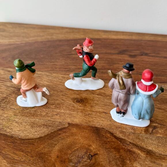 Childe Pond and Skaters Department 56 Heritage Village Set of 3 Christmas - Picture 4 of 4